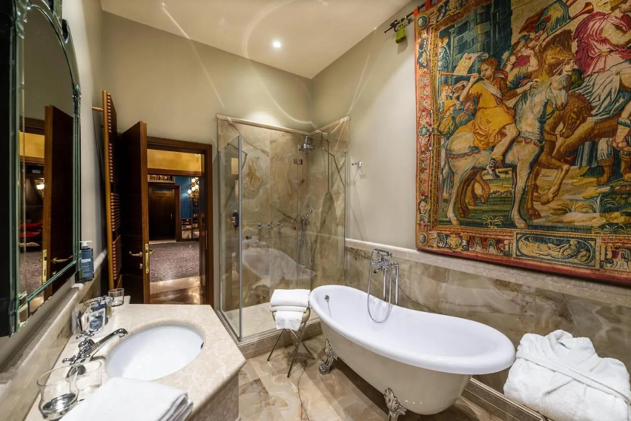 Hotel Palazzo Priuli Venezia 4*,  Italia